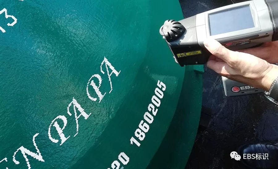 高亮白墨便捷噴碼機，遮蓋力強，適用于各種深色材料表面